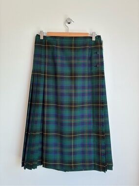 Vintage Aljean of Canada 100% Wool Pleated Tartan Plaid Kilt Midi Skirt